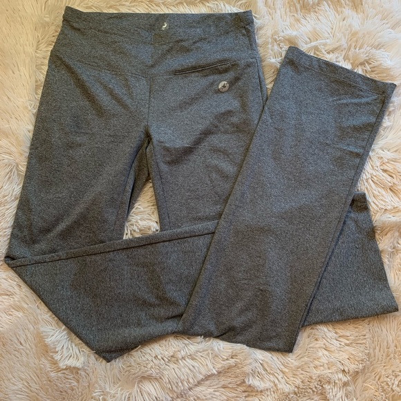 AERIE FIT Gray Bootcut Yoga Pants - Size X-Small - Picture 2 of 6